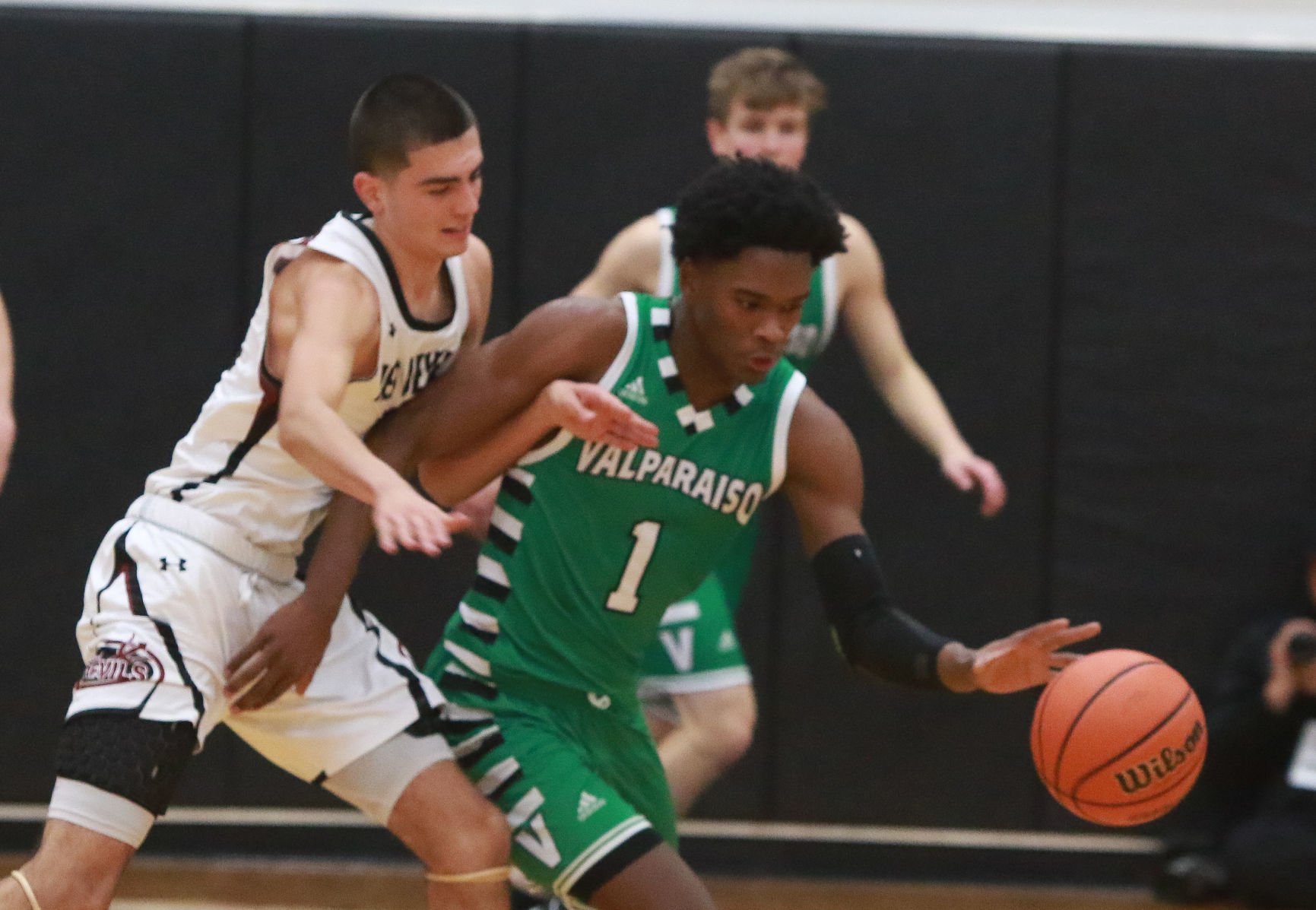 Boys basketball - Valparaiso at Lowell
